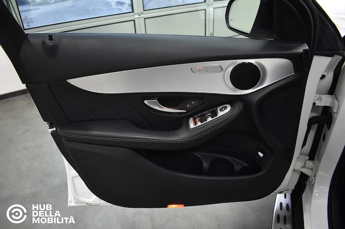 MERCEDES-BENZ GLC 220 d 4Matic Premium Plus